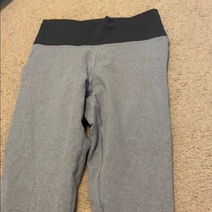 Fabletics grey leggings
